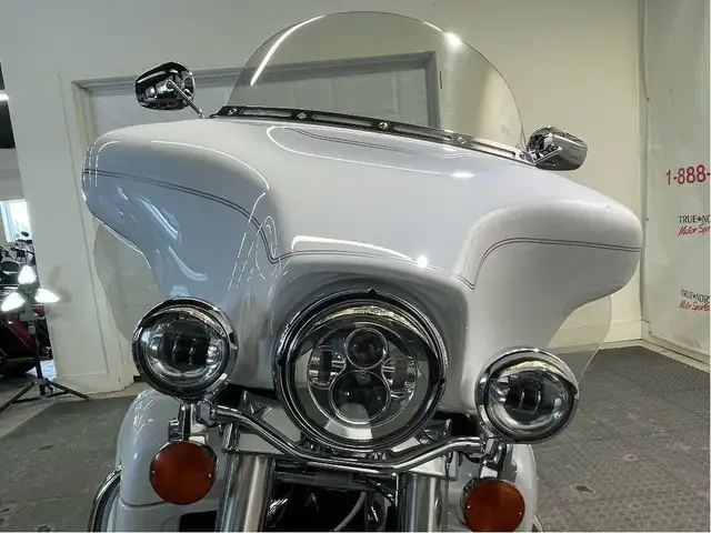 2006 Harley-Davidson Electra Glide Ultra Classic ONE OF A KIND/N in Sport Touring in North Bay - Image 7