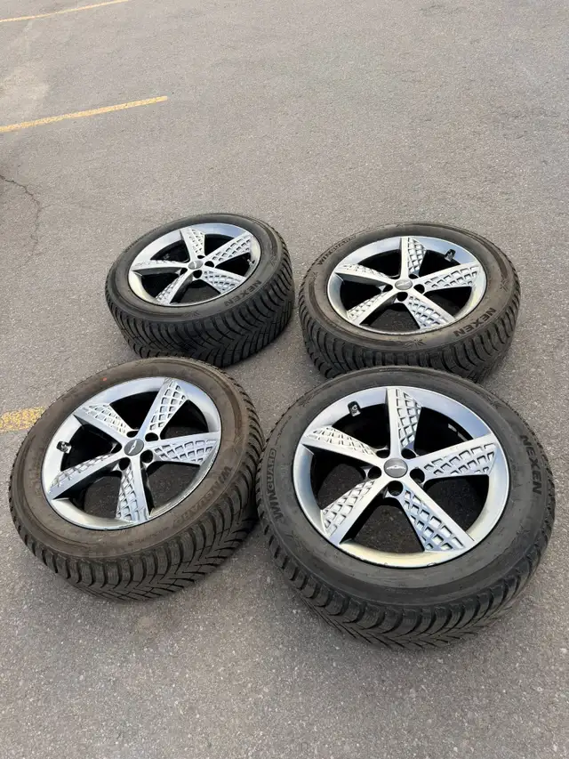 265/50/20 Oem Genesis Gv80 5x114.3 nexen winters hyundai in Tires & Rims in City of Toronto - Image 3