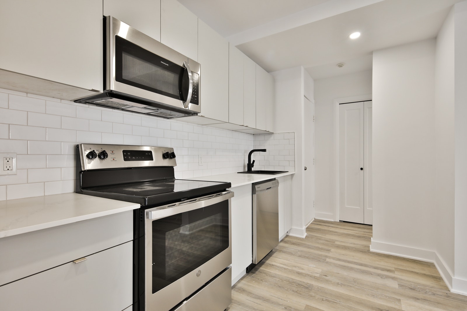 7430 Rue Lajeunesse Montréal — photo 1