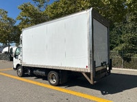 2018 HINO TRUCK 195;Medium Duty Trucks - VAN-REEFER Penske Location 632 BELGRAVE WAY DELTA BC V3M 5R... (image 5)