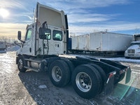 2020 Freightliner T11664ST 2020 FREIGHTLINER T11664ST;Heavy Duty Trucks - CONVENTIONAL W/O SLEEPER P... (image 4)