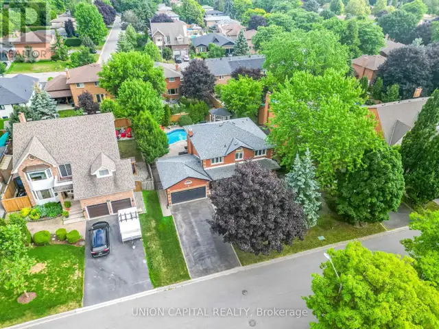 12 DORMAN DRIVE Whitchurch-Stouffville (Stouffville), Ontario63006663617283123