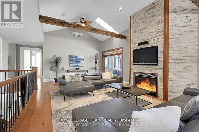 3886 ARMITAGE AVENUE Ottawa, Ontario in Houses for Sale in Ottawa - Image 7