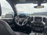 Command the road and beyond in this robust 2021 Chevrolet Silverado 1500 LT Trail Boss. Designed for... (image 8)