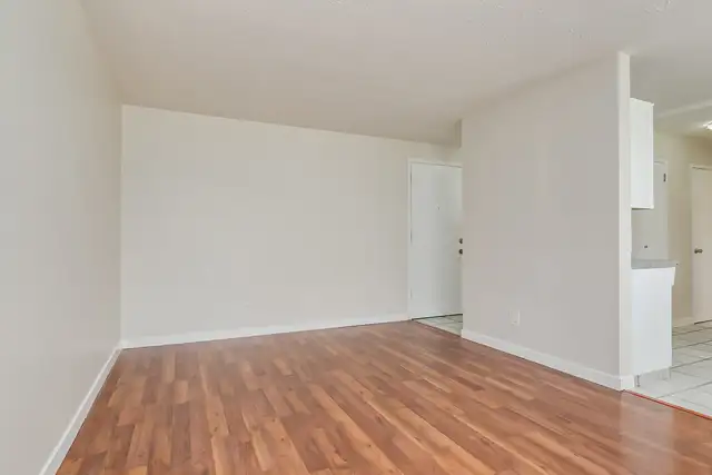 Apartments for Rent Near Downtown Edmonton - Alex Manor - Apartm in Long Term Rentals in Edmonton - Image 10