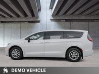 This Chrysler Pacifica delivers a Regular Unleaded V-6 3.6 L/220 engine powering this Automatic tran... (image 3)
