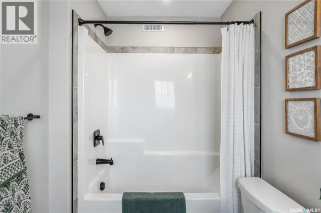 419 Kinloch CRESCENT Saskatoon, Saskatchewan in Houses for Sale in Saskatoon - Image 40