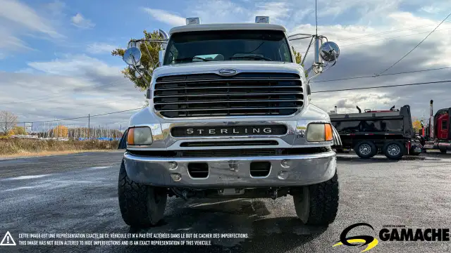 2007 STERLING LT9500 BOOM TRUCK / CRANE TRUCK in Heavy Trucks in Oshawa / Durham Region - Image 4