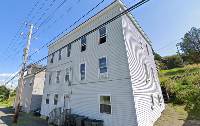 68 St John #3 - 3BR West, New Updates, Heat Included in Long Term Rentals in Saint John - Image 2