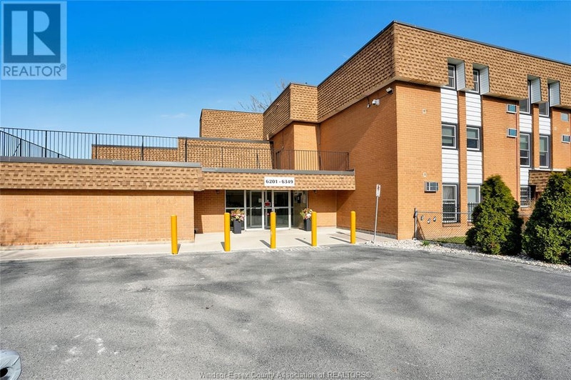 6257 THORNBERRY Windsor, Ontario Condos for Sale Windsor Region