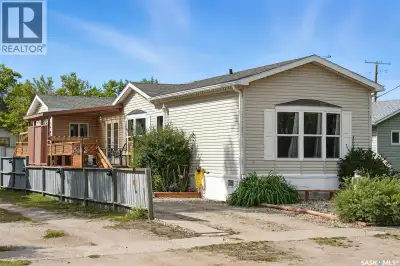 Step into affordable homeownership with this charming 2 bedroom, 2 bath modular home in the welcomin...