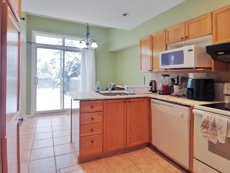 Room Rental / All Inclusive, 1 Bedroom in a Townhome, Kanata Room