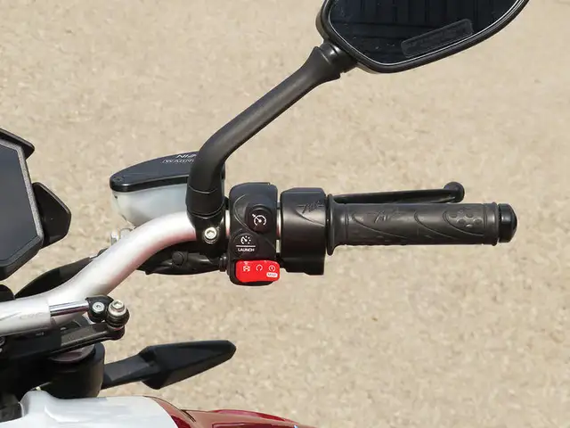 2023 MV Agusta Brutale RR in Sport Bikes in Cambridge - Image 15