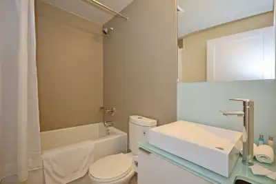 Use promo code "KIJIJI5" in your inquiry to enjoy a special discount! Welcome to 300 Front Street We...