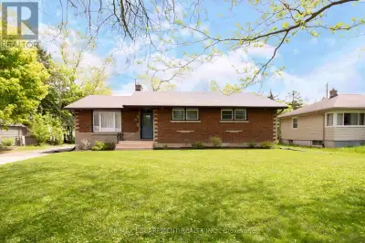 Great family home or investment opportunity! Welcome to 31 Masterson Drive, a beautifully updated ho...