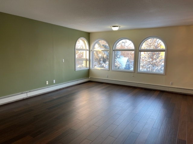 Beautiful 3 Bedroom Condo in Nutana For Rent - Broadway 4