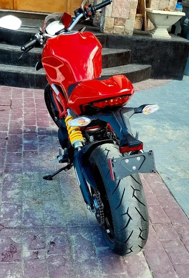 2020 Ducati Monster 797 (FINANCING AVAILABLE) in Sport Bikes in Strathcona County - Image 5