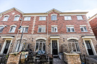 3 bed-bath townhome for sale in Central Thornhill, Vaughan!!!