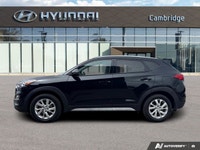 This Hyundai Tucson boasts a Regular Unleaded I-4 2.0 L/122 engine powering this Automatic transmiss... (image 1)