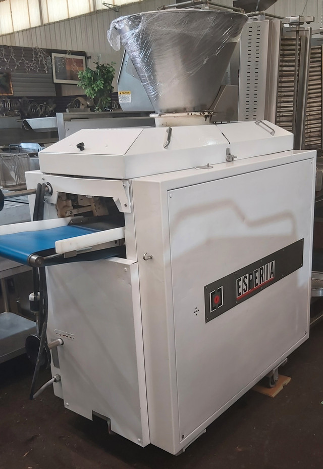 HUSSCO USED EDMONTON  Bakery Dough Rounder Commercial Equipment dans Équipement de cuisine industrielle  à Ville d’Edmonton