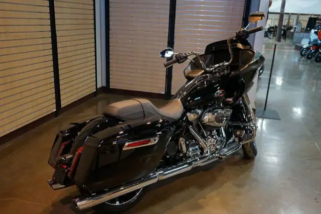 2025 Harley-Davidson FLTRX - Road Glide in Sport Touring in Medicine Hat - Image 7