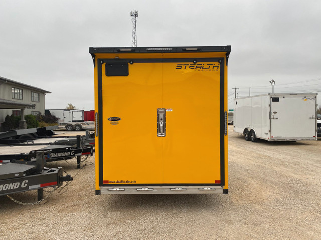 2023 Stealth Trailers 7' x 23' V-Nose Front Snowmobile Ramp Door in Cargo & Utility Trailers in Regina - Image 4