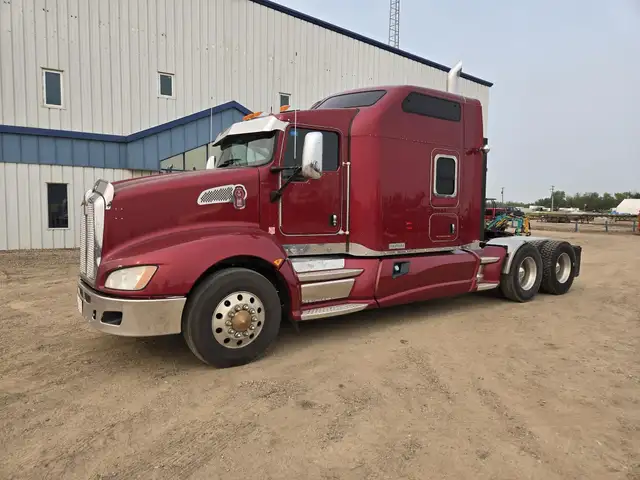 2013 KENWORTH T660 in Heavy Trucks in Saskatoon - Image 51