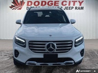 This Mercedes-Benz GLB boasts a Intercooled Turbo Premium Unleaded I-4 2.0 L/121 engine powering thi... (image 8)