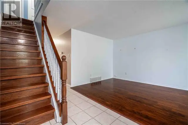 117 BONAVENTURE Drive Unit# 16 Hamilton, Ontario62863792557314122