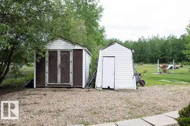 4903A 47 AV Rural Westlock County, Alberta in Houses for Sale in Edmonton - Image 19