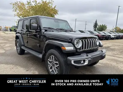 Only 6,500 Miles! This Jeep Wrangler delivers a Regular Unleaded V-6 3.6 L/220 engine powering this...