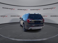// ACCIDENT FREE!! // This 2023 GMC Acadia SLT AWD is a well-equipped midsize SUV built for busy fam... (image 6)