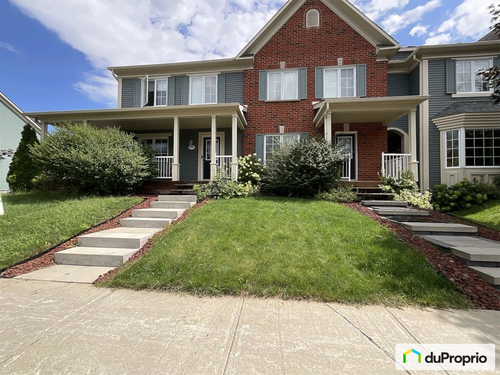 $589,900 - Townhouse for sale in Mont-St-Hilaire — photo 3