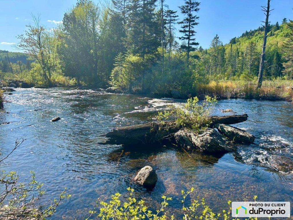 $100,000 - Residential Lot for sale in Lac-Aux-Sables — photo 1