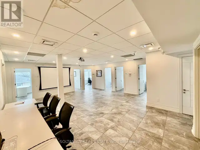 300 - 175 WILLOWDALE AVENUE Toronto (Willowdale East), Ontario in Commercial & Office Space for Rent in City of Toronto - Image 5