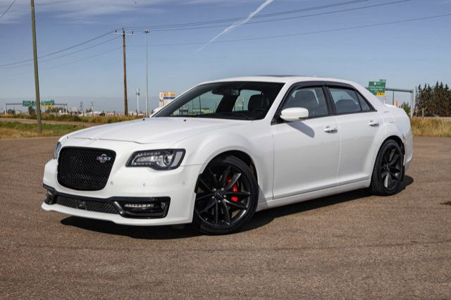 2023 Chrysler 300 LAST CALL EDITION LEATHER SUNROOF in Cars & Trucks in Strathcona County