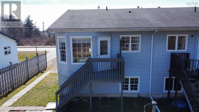 112 Herbert Street Yarmouth, Nova Scotia in Houses for Sale in Yarmouth - Image 2