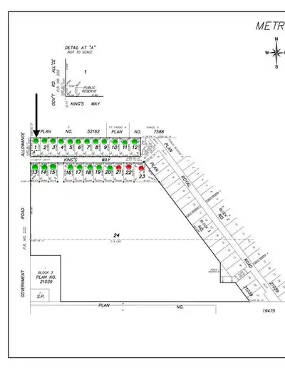 R26//Gimli/Your home away from home awaits on this 105' X 200' lot less than an hour away from Winni...