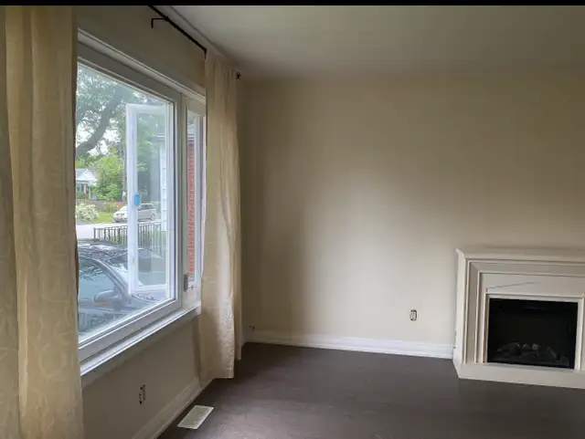 Spacious 3-Bed   AC/Laundry/Parking/Yard Access Incl! (Boem Ave)