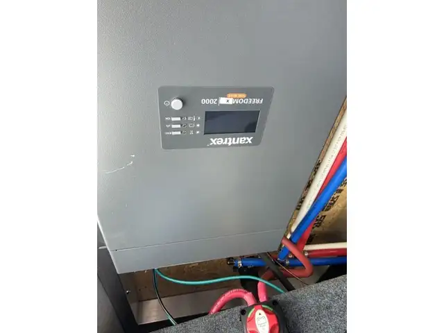 2022 Keystone RV Cougar Premium 355FBS in Travel Trailers & Campers in Penticton - Image 8