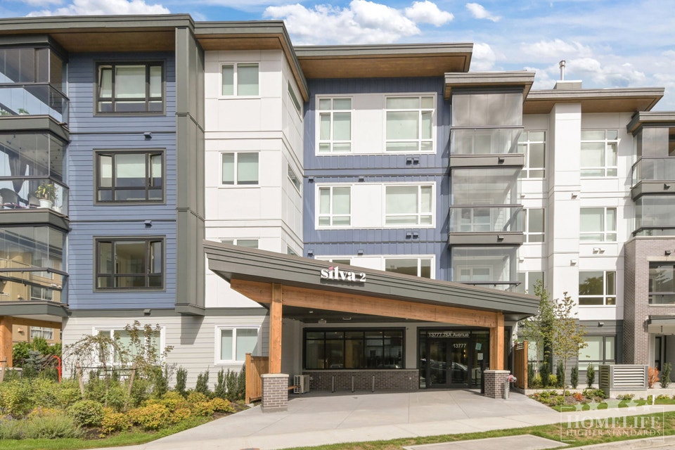 Brand-New Ground-Level 1 Bedroom Condo in Newton, Surrey 2