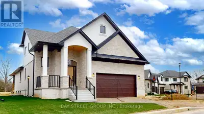 16 UPPER - 242 MOUNT PLEASANT STREET Brantford, Ontario