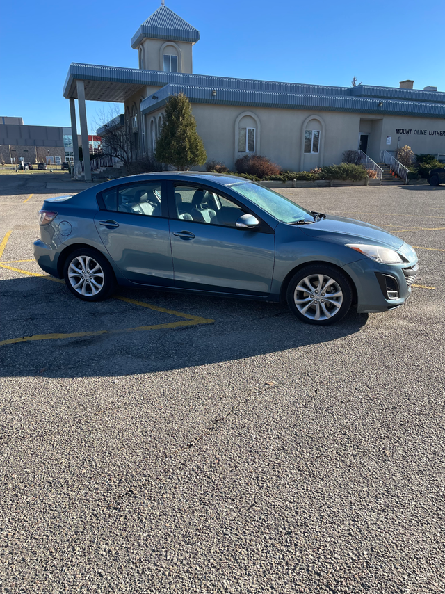 Low mileage sporty Mazda 3 GT in Cars & Trucks in Regina - Image 3