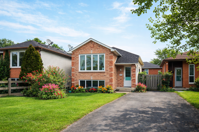 Welcome to this beautifully updated and spacious 2-bedroom basement apartment, tucked away on a quie...