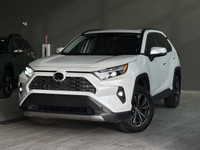 PREMIUM SOUND SYSTEM, HEATED FRONT SEATS, NAVIGATION Seeking an unbeatable blend of efficiency and l... (image 3)