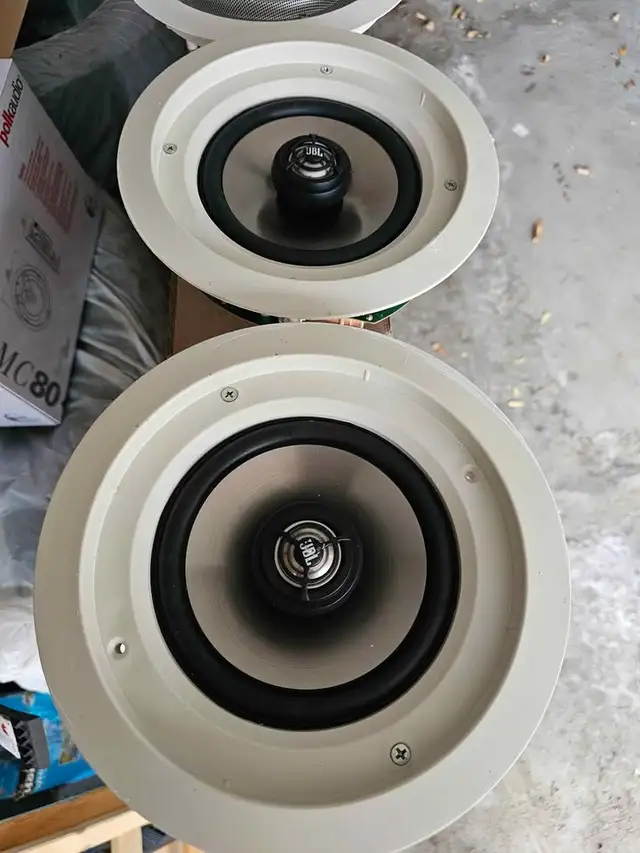 JBL ceiling speakers 8" in General Electronics in Markham / York Region - Image 2