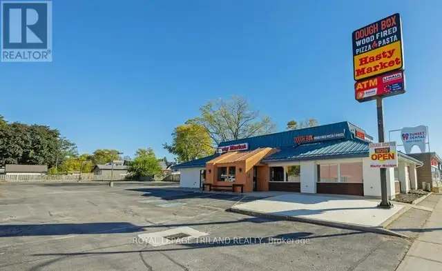 985 TALBOT STREET St. Thomas, Ontario in Commercial & Office Space for Rent in London - Image 3