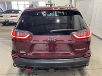 // JAMAIS ACCIDENTÉ! //Le Jeep Cherokee 2021 version TRAILHAWK V6 4X4 CUIR CAMERA RECUL A/C CRUISE p... (image 2)