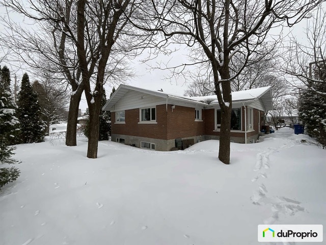 $628,500 - Bungalow for sale in Ste-Foy — photo 2
