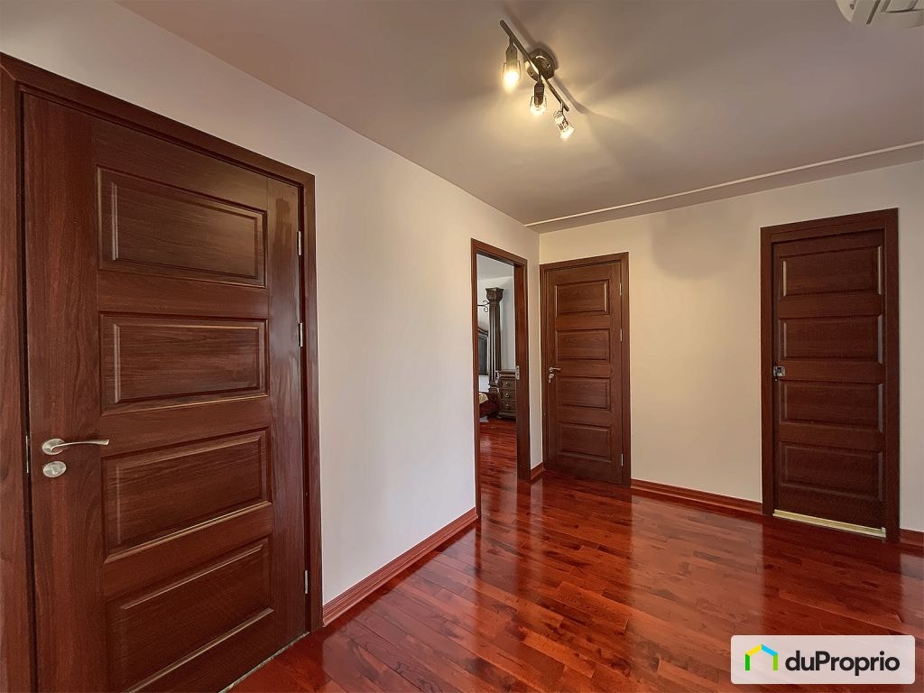 $439,000 - Condominium in Mercier / Hochelaga / Maisonneuve — photo 3